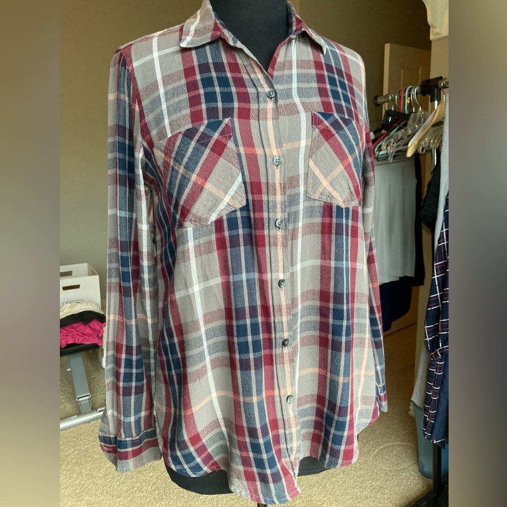 Lucky Brand red, gray and blue plaid long sleeve button down, size small